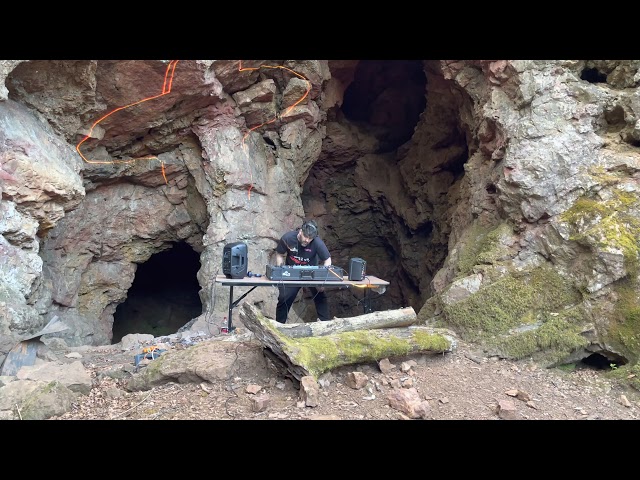 Swankie DJ Live Stream #39 (Hard Trance) Outdoor Live Stream In The Caves