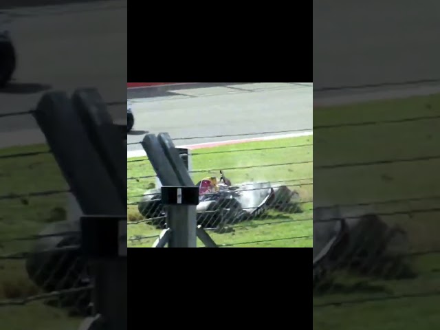 Daniel Riccardo Crash in Renault #formula1