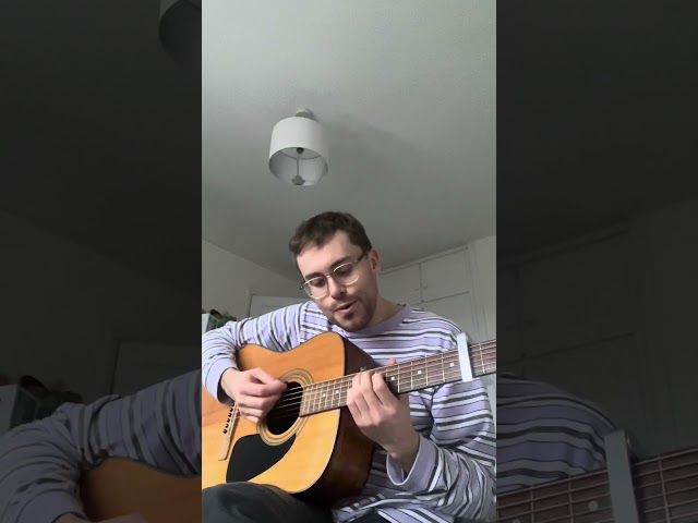 Dutch Criminal Record's Sam Unboxes His New XS String!