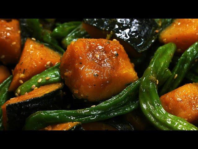 Sweet Pumpkin Shishito peppers (Kkwarigochu) Side dish.