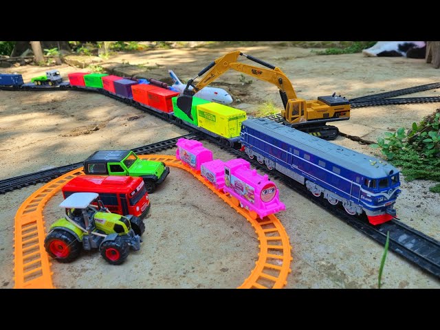 Looking for and assembling toy steam trains, classic trains, long-car diesel trains