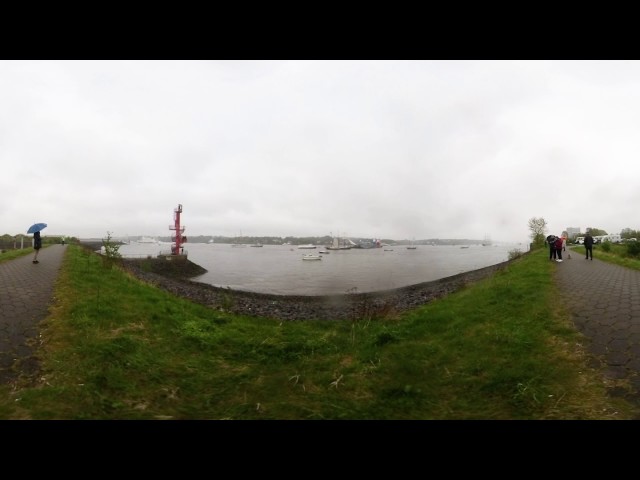 Einlaufparade Hafengeburtstag Hamburger Hafen 2017 im Regen (360° VR Video