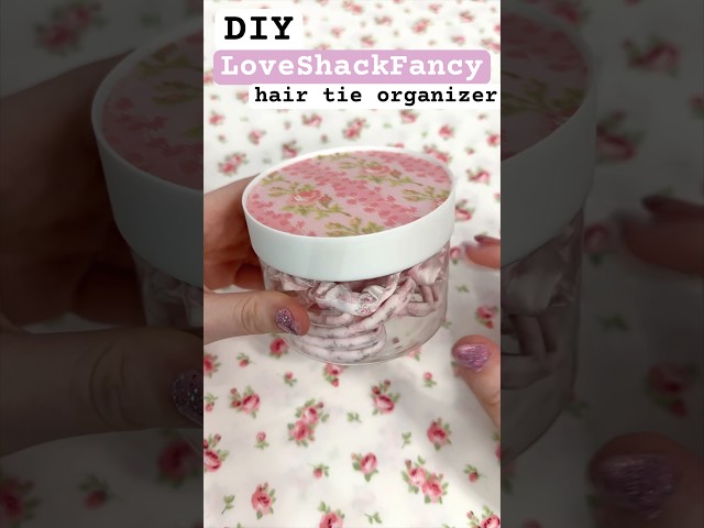 DIY 🎀 LoveShackFancy 🎀 hair accessories organizer! #hairhacks #diycraft