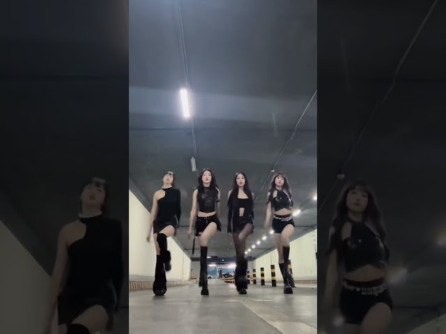 dance cover beautiful girl🔥#393 #douyin #beautiful #shorts  #dancechallenge #dance #ootd #shorts2025