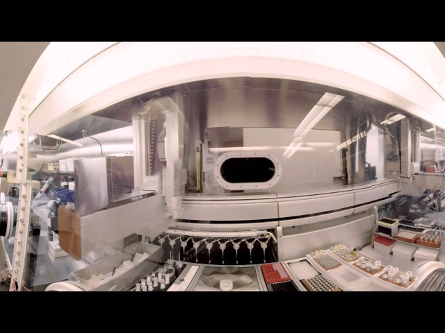 HERMAN, the Nanoparticle Robot (360 video)