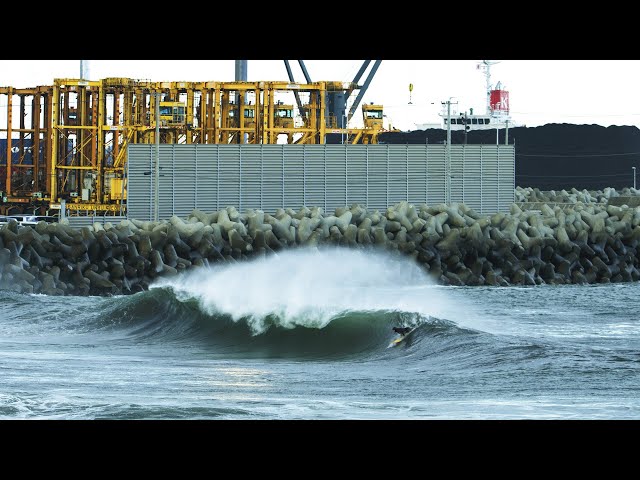 SHINKO, JAPAN; a tHRiViNG sci-fi surf scene