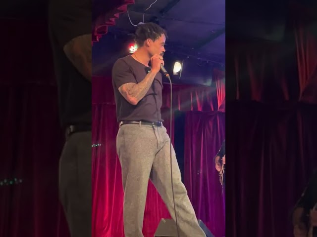 Bilal performing Love Poems/Sometimes live at City Winery ATL (4/26/22)