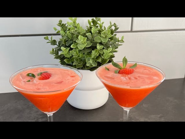 Learn How to Make Strawberry Juice at Home