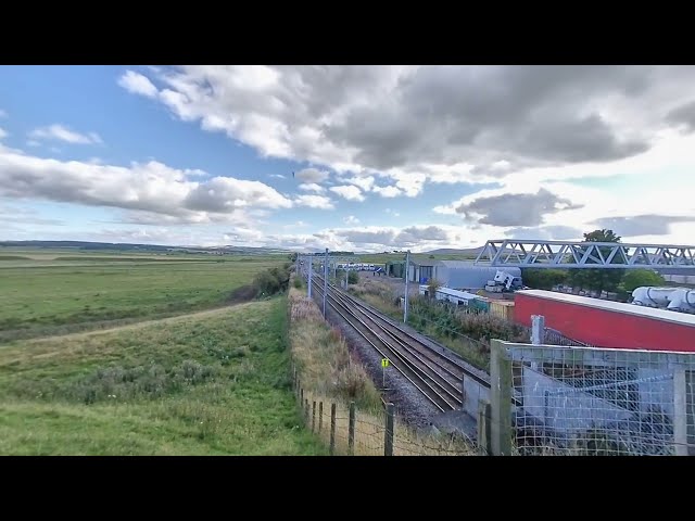 Pendolino and Azuma at Carstairs on 2022/09/24 at 1511 in VR180