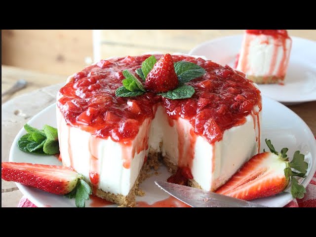 CHEESECAKE ALLE FRAGOLE ricetta cheesecake alle fragole ALTA SENZA COTTURA ricetta cheese cake