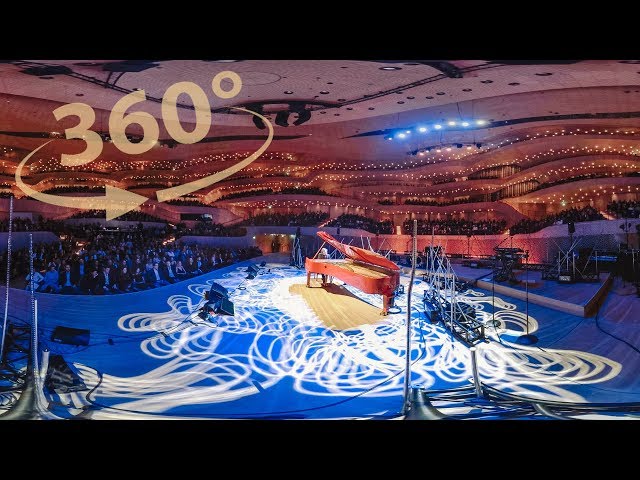 Bohemian Rhapsody 360° Piano Solo - Elbphilharmonie - Costantino Carrara