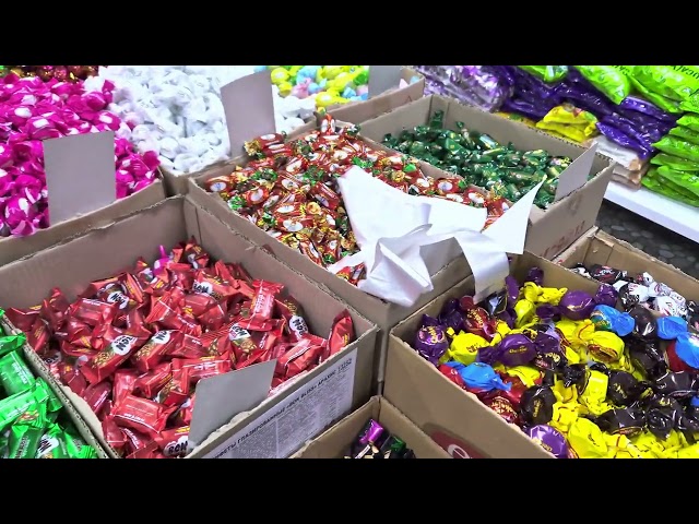 Discover a Candy Wonderland: A Journey Through Timeless and Trendy Treats  #CandyLovers