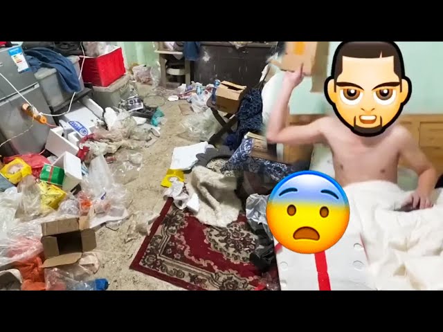 😓YOUNG MAN MAKES A MESS AT HOME AND HE WON'T LET ANYONE CLEAN IT!🤮