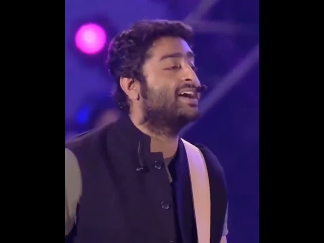 Arijit Singh Live performance #arjitsingh #stageperformance