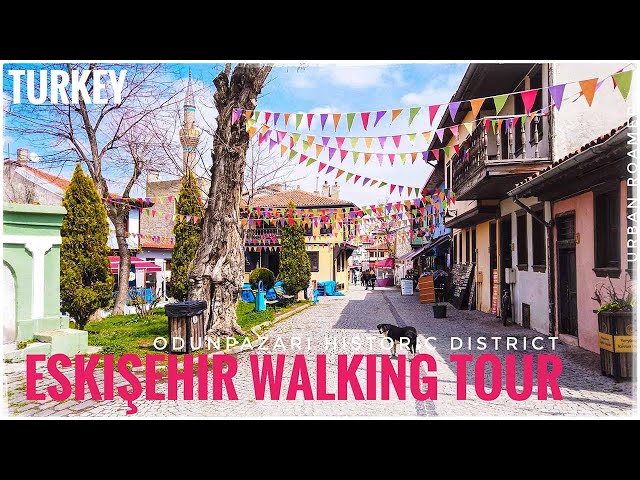 Eskişehir, Turkey 🇹🇷 - 4K Walking Tour in Odunpazarı Old Town District during Ramadan