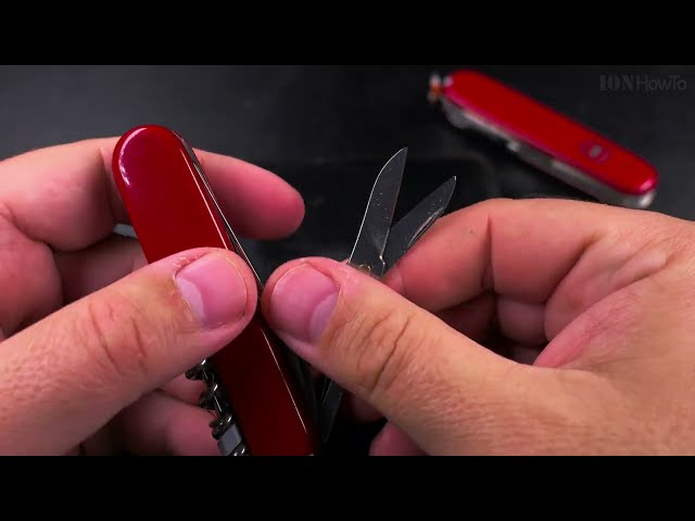 Victorinox Swiss Army Knife in Wallet Essential EDC