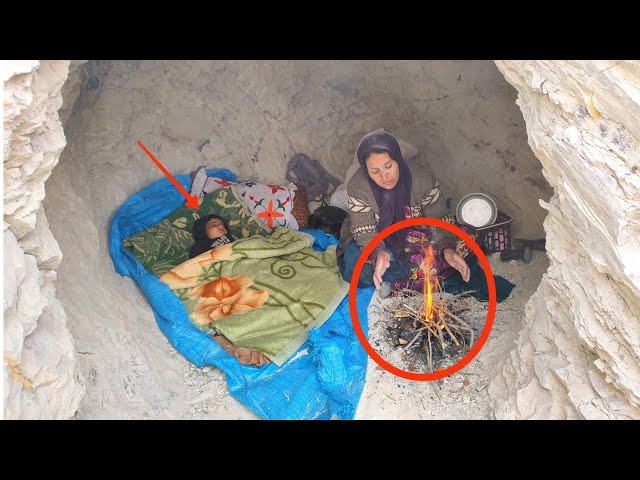 Collaboration between single mother and cameraman: Single mother arranges her magical cave