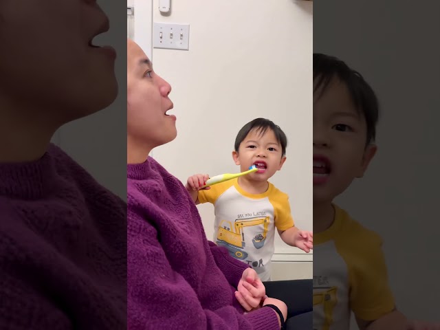 Cute baby pranks mom 🪥😬🦷🤣👶🏻❤️