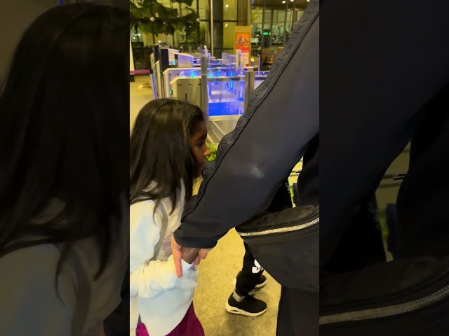 Sunny Leone With Family Spotted At Airport.