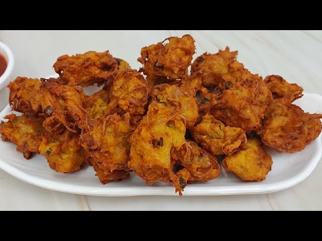 CHICKEN ONION PAKORA | STREET STYLE CHICKEN PAKORA | CHICKEN PAKODA RECIPE BY ASHUS DELICACIES