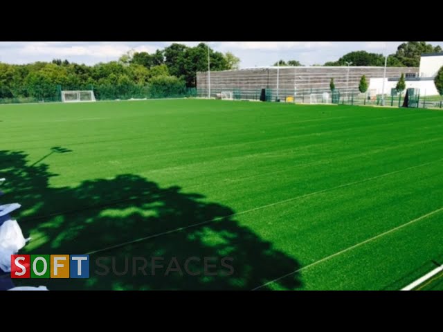 4G Grass Installation in Watford, Hertfordshire | 🌳 3G Synthetic Grass Pitch 🌳