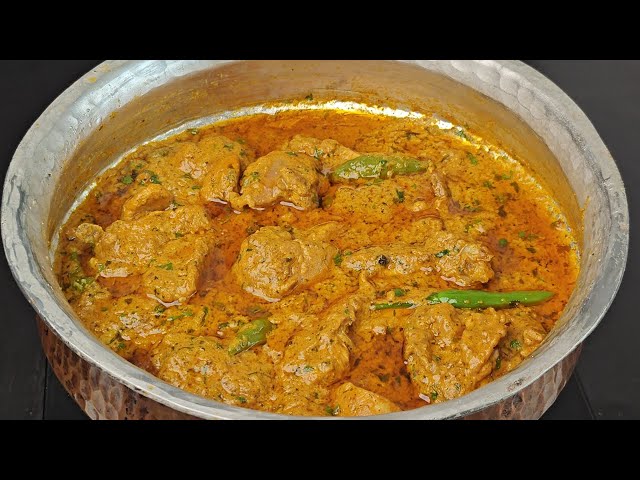 Chicken Mumtaz | Dawat Jaisa Chicken Korma