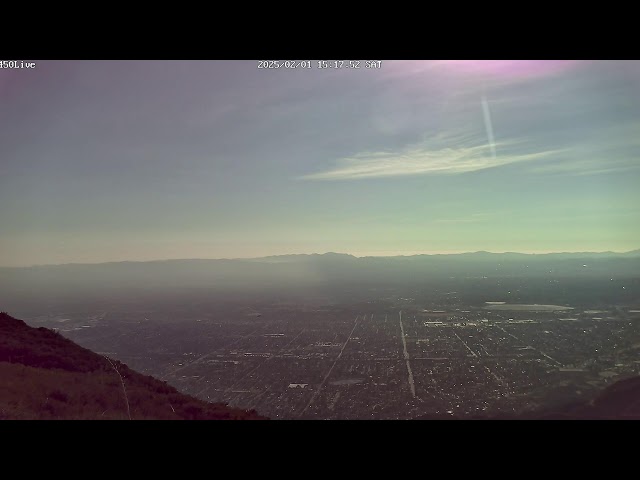 **Hang Gliding Above San Fernando Valley at 3,700 Feet Above Sea Level! 🪂**