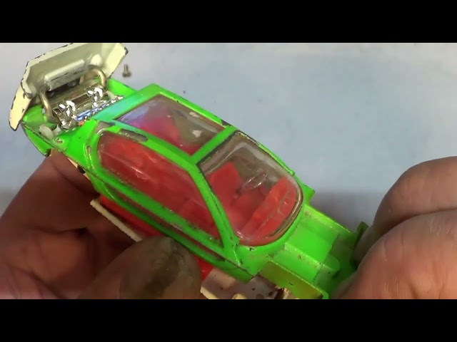 CUSTOM REPAINT OF A DINKY TOYS LAMBORGHINI MARZAL No.189