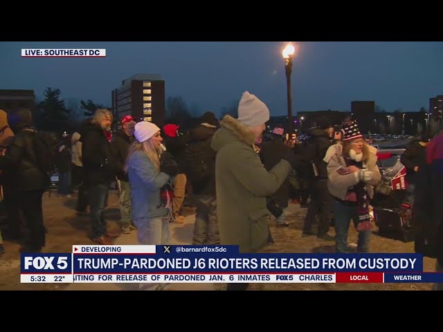 Trump supporters gather at DC jail as J6 defendants get released