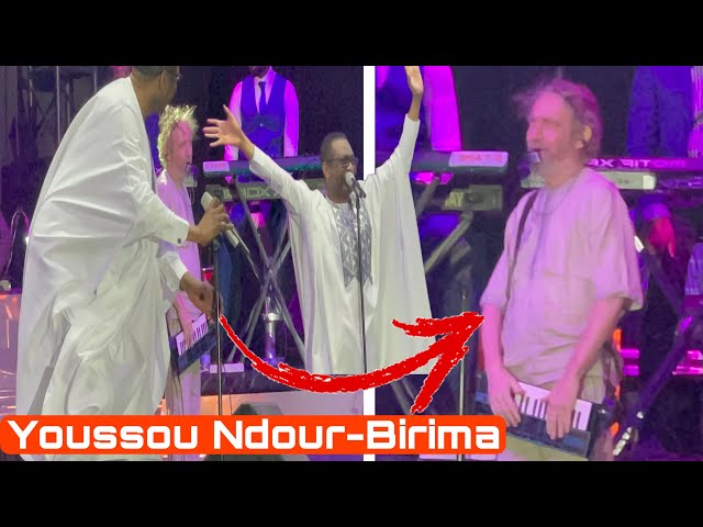 Grand Bal Youssou Ndour fait monter ce Toubab sur scène qui joue le morceau de birima