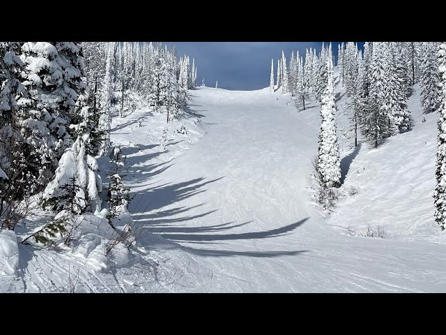 Skiing Hellfire in Whitefish Mountain Ski resort #skiing #montana #winter