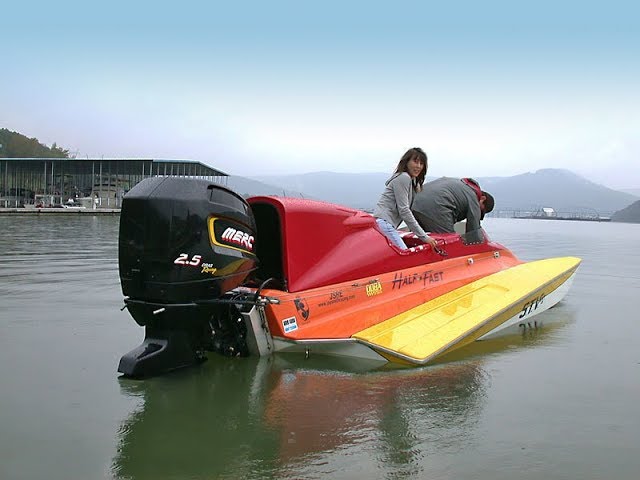 High performance outboard boats at the 2003 Jasper River Run