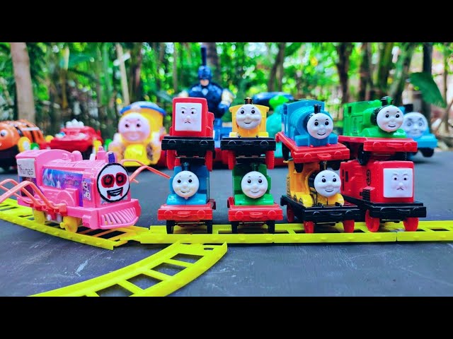 Play Ghost Spider Thomas Train Vs Thomas & Friends Train