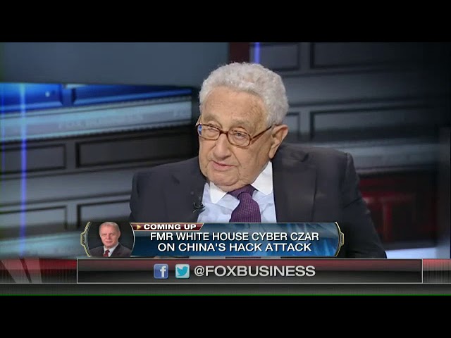 Bilderberg Kingpin Henry Kissinger Admits ISIS Gets Its Weapons From U.S. Government