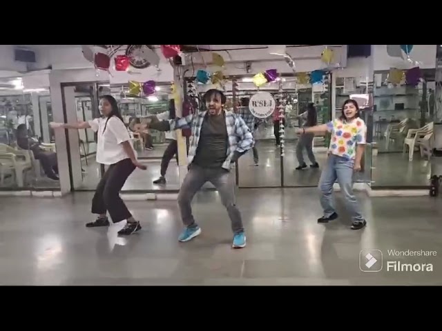 #Rano Mumbai ki rano#viralvideo #shortvideo #dance #Rohitmohalljaiswal