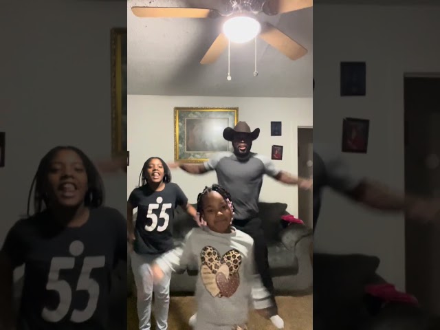 Wait, they don’t love you like I love you! #shorts #funny #dance #family #tiktok #dance