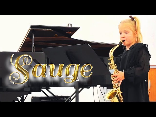 Maria Boyko plays at Conservatory - La Sauge by André Amellér #saxophone