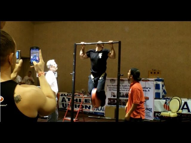 Weighted Pull up +211.4 lbs (416.8 lbs total)