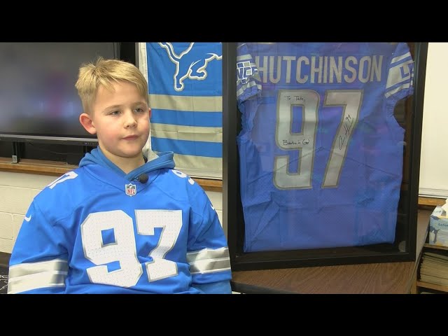 Lambertville 10-year-old helps Detroit Lions star by selling t-shirts