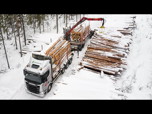 Testing the new Scania V8 and Opticruise gearbox in the frozen forests of Swedish Norrland