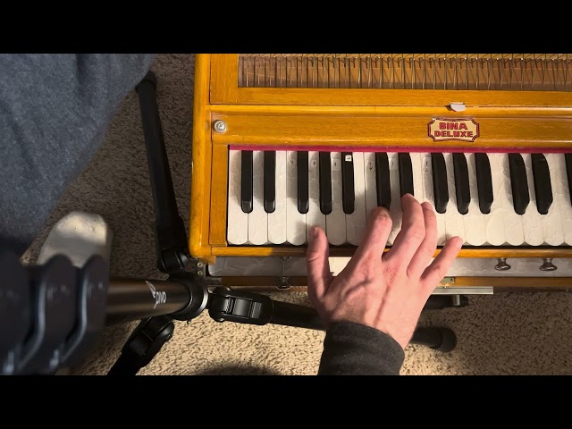 How To Play Krishna Das' Good Ole Chalisa On Harmonium