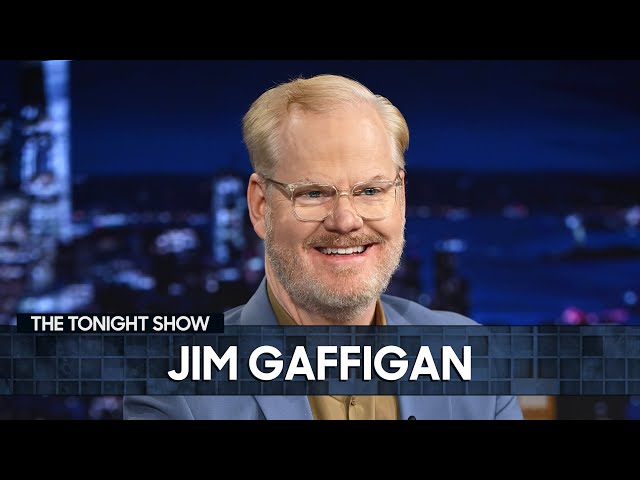 Jim Gaffigan on Taking His Bickering Kids on Vacation and Playing Tim Walz on SNL (Extended)