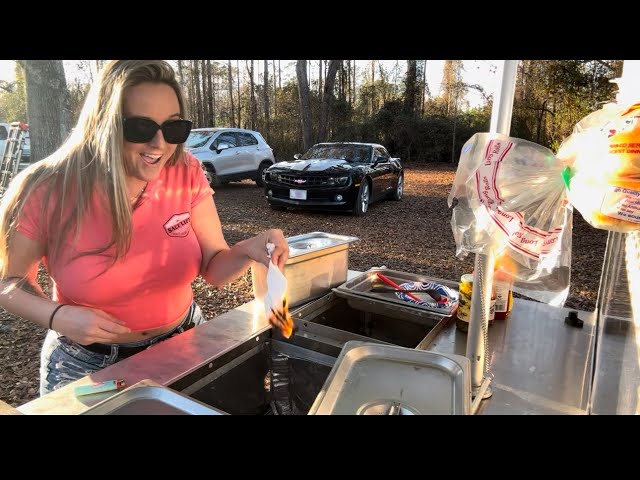 First Time Cooking on My Hot Dog Cart! 🌭🔥 Chili Cheese Dogs & Sausage Dogs Taste Test!