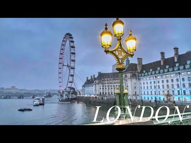 London City Tour West End Shower Rain | Walking The Streets of Central London - October 2021[4K HDR]