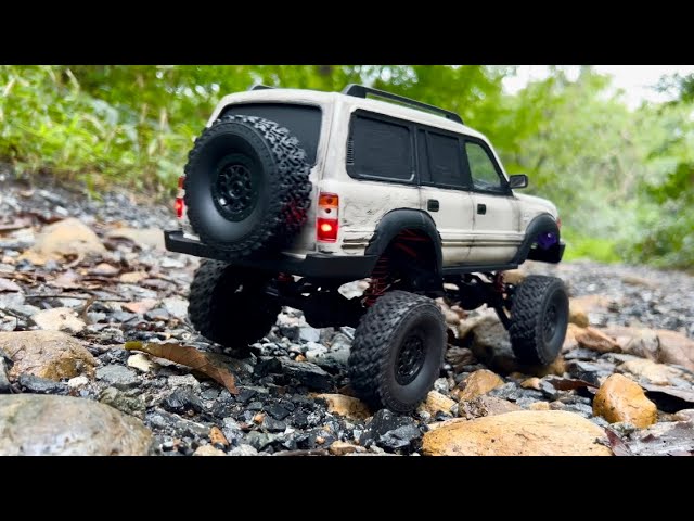 【WPL C54】  LAND CRUISER 80 (Trail scene)