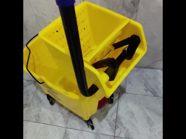 New Plastic 32L Deluxe Wringer Mop Bucket Easy Clean Trolley Cart Squeeze Mop Bucket With Pedal