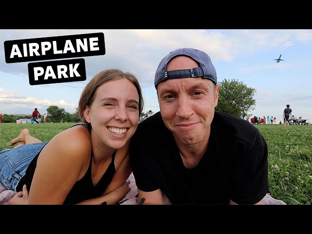 Watching airplanes at GRAVELLY POINT