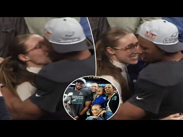 Anna Congdon’s emotional message to fiancé Saquon Barkley on the field after Super Bowl 2025 victory