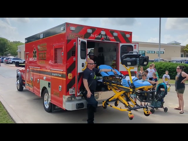 Summer Reading Club Kick-Off & Big Vehicle Day 2023