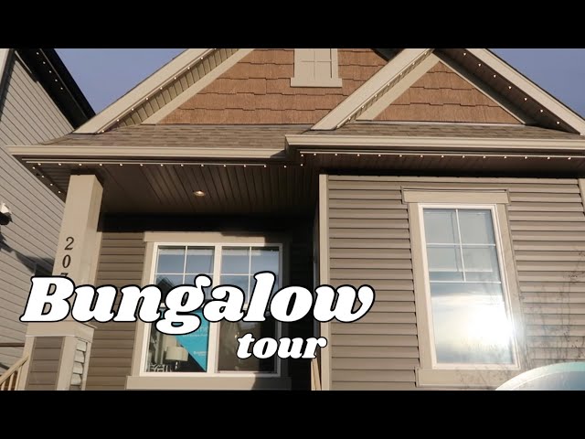 Tour Inside a $440,000 Bungalow House in Calgary Canada | Canada House Tour | Homes in Canada